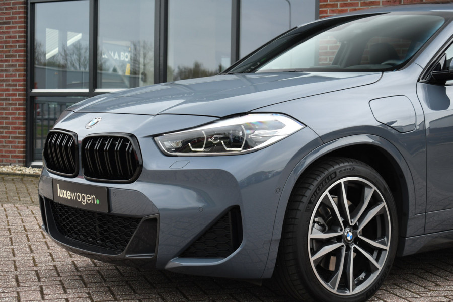 BMW X2 xDrive25e M-Sport Pano ACC HUD H/K El-zetels Camera