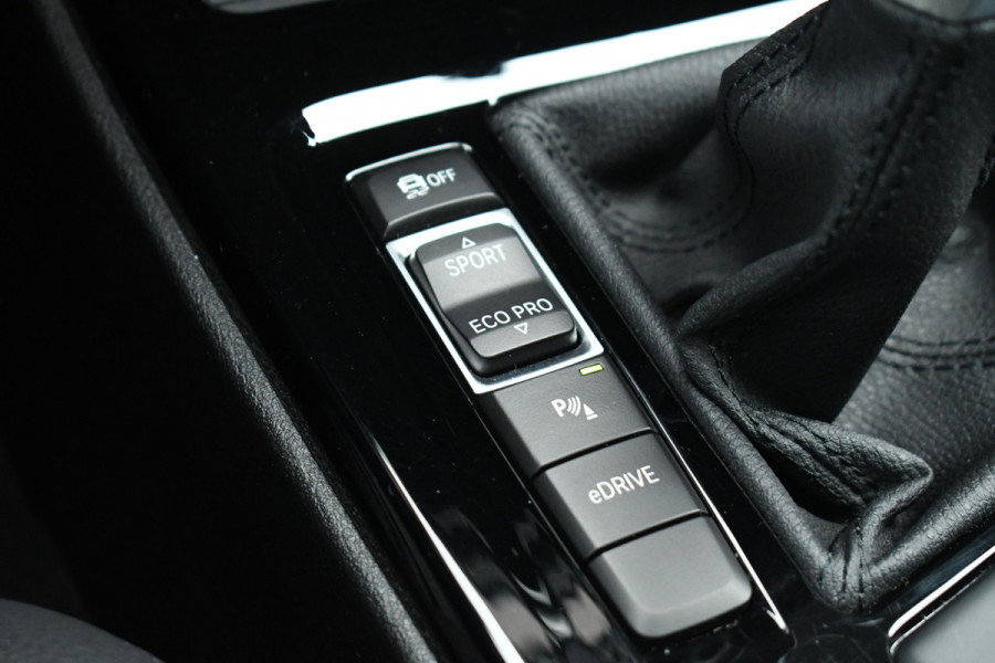 BMW X2 xDrive25e M-Sport Pano ACC HUD H/K El-zetels Camera
