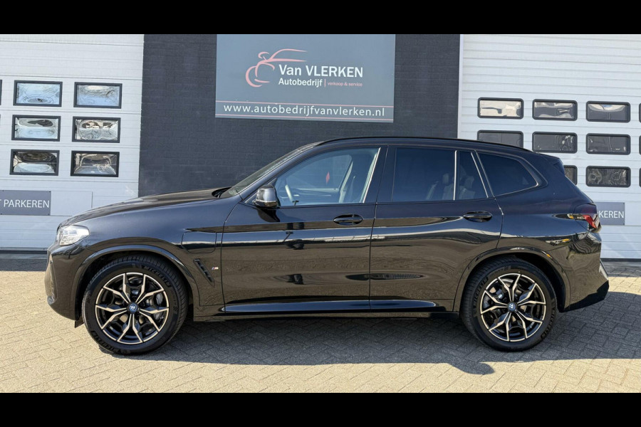 BMW X3 xDrive30e M-SPORT/ PANO /HEAD-UP / Memory