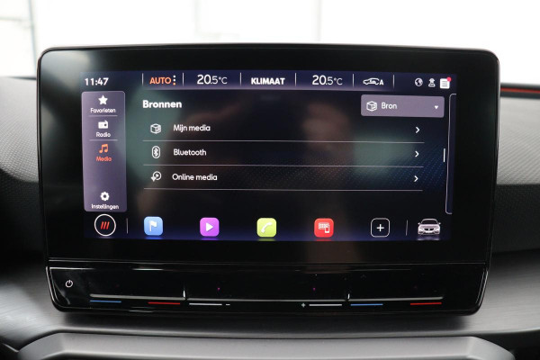 Seat Leon 1.5 eTSI FR Intense | Adaptive cruise | Carplay | Sportstoelen | Full LED | Navigatie | Climate control | Parkeerhulp | Dodehoek detectie