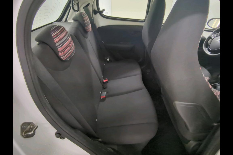 Citroën C1 1.0 VTi Feel Airco Carplay Navi Achteruitrijcamera Techno Pack