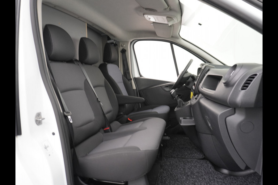 Renault Trafic 2.0DCI 120PK T29 L1H1 Comfort 3-Persoons Trekhaak 2X Schuifdeur Airco CruiseControl Bluetooth Wandbetimmering Vloerbekleding 1e Eigenaar EURO 6 CI