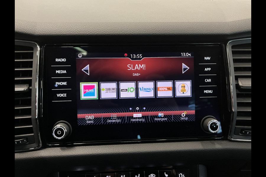 Škoda Kodiaq 1.5 TSI Business Edition 7p. Panoramadak Trekhaak Navigatie Carplay Adaptive Cruise Control Camera Parkeersensoren Blind Spot Assist Virtual Cockpit Stoelverwarming Climate Control