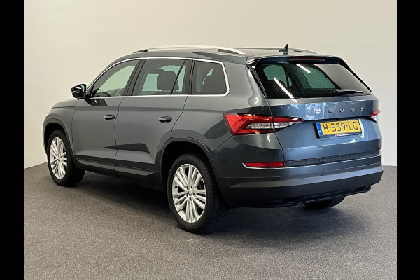 Škoda Kodiaq 1.5 TSI Business Edition 7p. Panoramadak Trekhaak Navigatie Carplay Adaptive Cruise Control Camera Parkeersensoren Blind Spot Assist Virtual Cockpit Stoelverwarming Climate Control
