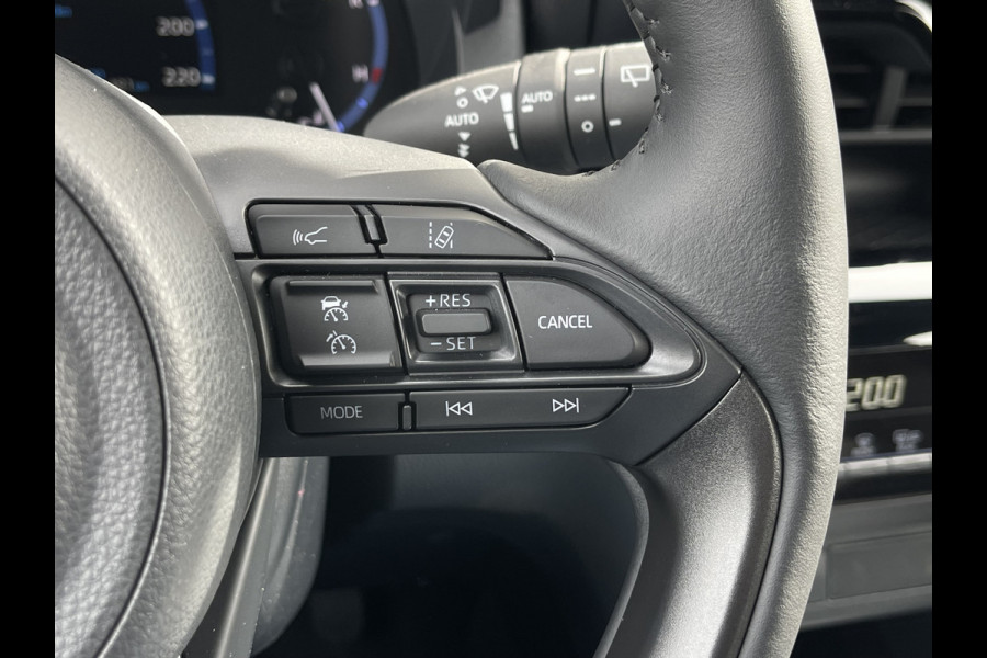 Toyota Yaris Cross 1.5 Hybrid Team D | CarPlay | Camera | ACC | LED | DAB+ | Keyless