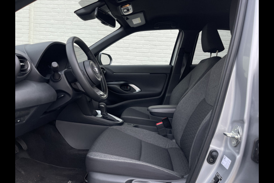 Toyota Yaris Cross 1.5 Hybrid Team D | CarPlay | Camera | ACC | LED | DAB+ | Keyless