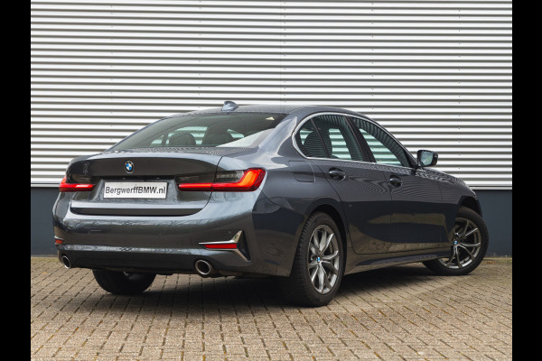 BMW 3-serie 320i Luxury Line - High Executive - Sportstoelen - Stoelverwarming