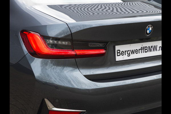 BMW 3-serie 320i Luxury Line - High Executive - Sportstoelen - Stoelverwarming