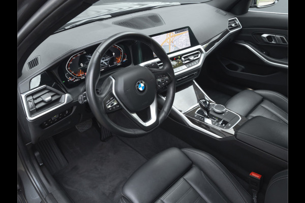 BMW 3-serie 320i Luxury Line - High Executive - Sportstoelen - Stoelverwarming