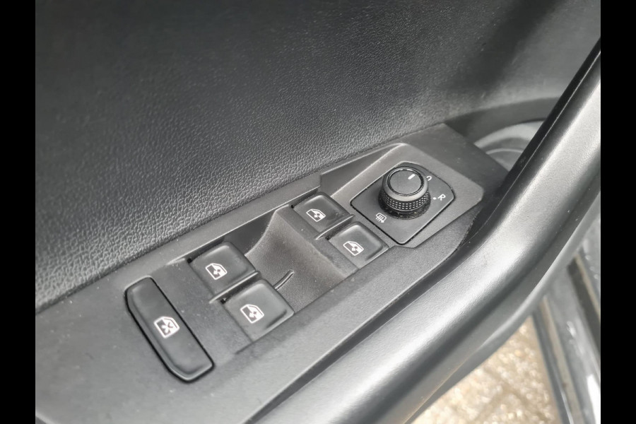 Volkswagen Polo 1.0 TSI Comfortline Business