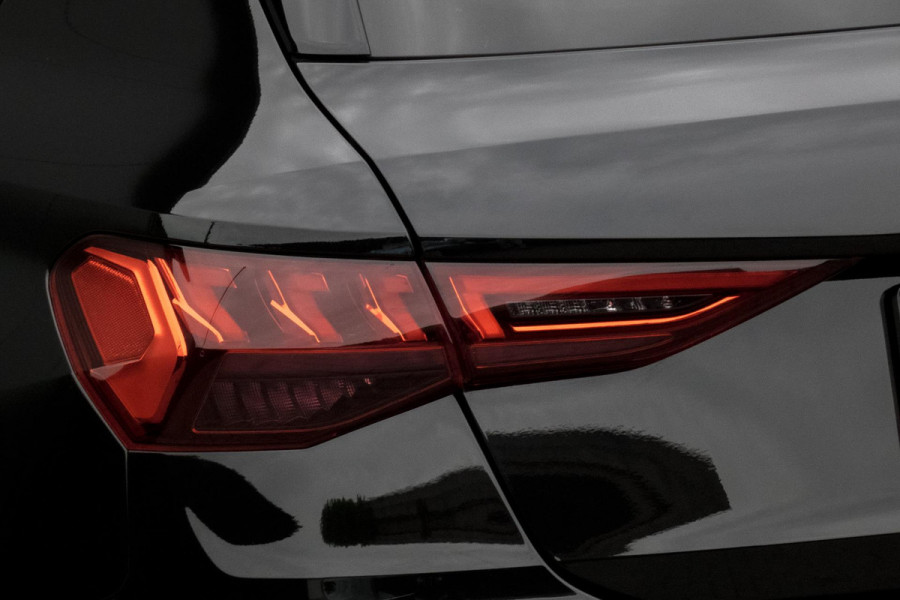 Audi A3 Sportback 40 TFSI e Advanced edition | S-LINE | RS SPORTSTOELEN | S3 DIFFUSER | ADAPTIVE CRUISE CONTROL