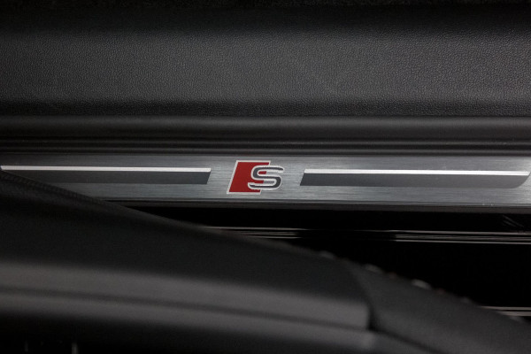 Audi A3 Sportback 40 TFSI e Advanced edition | S-LINE | RS SPORTSTOELEN | S3 DIFFUSER | ADAPTIVE CRUISE CONTROL