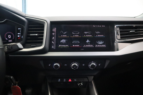 Audi A1 citycarver 30 TFSI epic Airco Cruise Control 17 LMV PDC VCP DAB+ 24 maanden garantie mogelijk (*vraag naar de voorwaarden)
