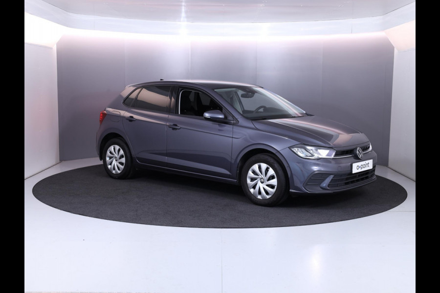 Volkswagen Polo 1.0 TSI Life 95 pk Automaat (DSG) | Private lease vanaf € 468,- pm | Navigatie via App | Autom. airco | Parkeersensoren (Park assist) | Adaptieve cruise control | Stoelverwarming | Volledig digitaal instrumentenpaneel |