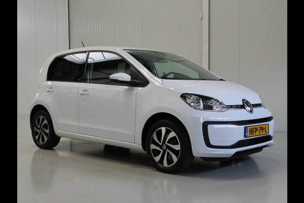 Volkswagen up! 1.0 Active 5drs. Clima | Apps