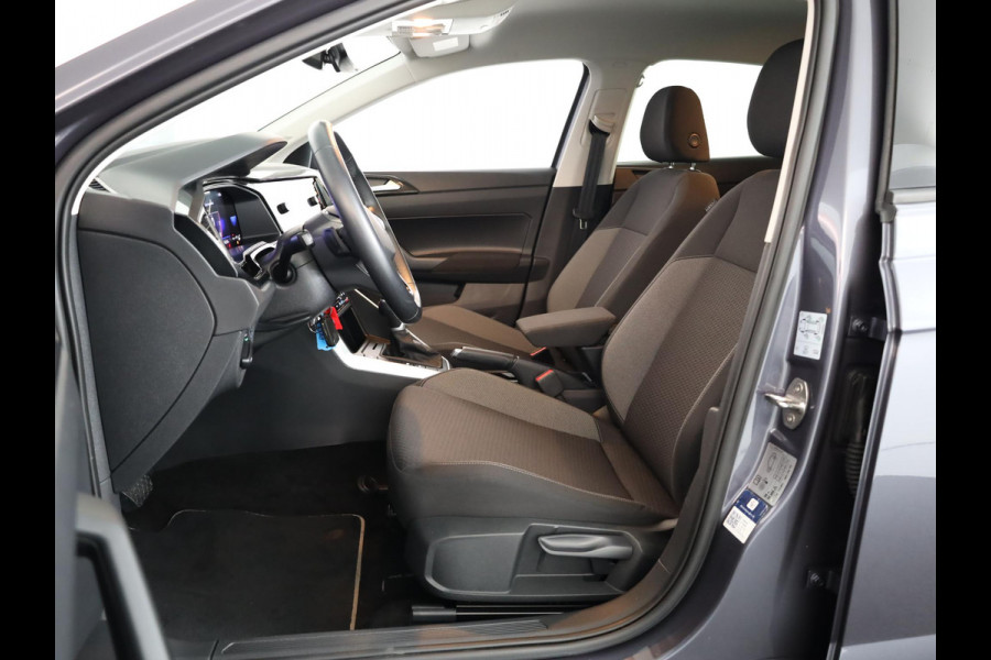 Volkswagen Polo 1.0 TSI Life 95 pk Automaat (DSG) | Private lease vanaf € 468,- pm | Navigatie via App | Autom. airco | Parkeersensoren (Park assist) | Adaptieve cruise control | Stoelverwarming | Volledig digitaal instrumentenpaneel |