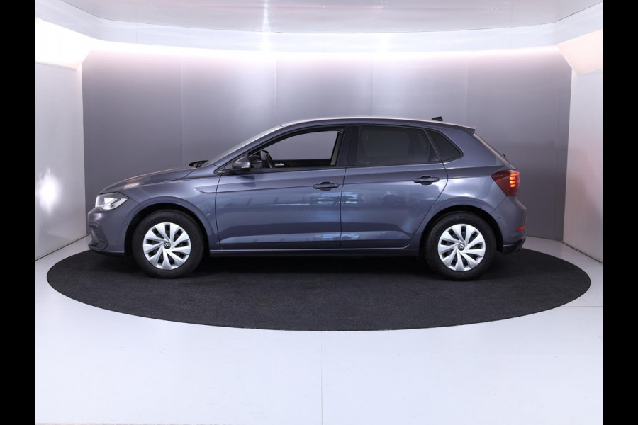 Volkswagen Polo 1.0 TSI Life 95 pk Automaat (DSG) | Private lease vanaf € 468,- pm | Navigatie via App | Autom. airco | Parkeersensoren (Park assist) | Adaptieve cruise control | Stoelverwarming | Volledig digitaal instrumentenpaneel |
