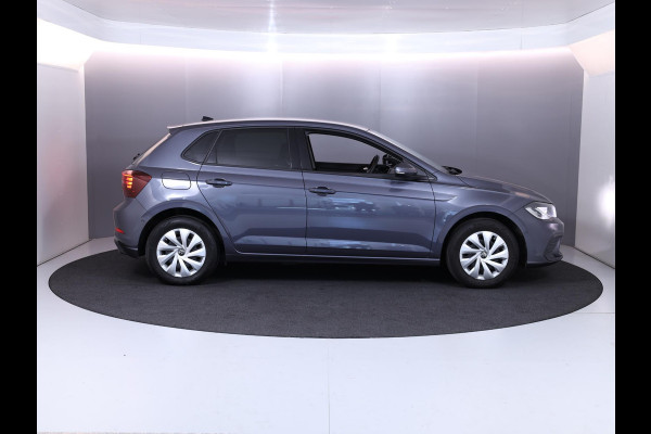 Volkswagen Polo 1.0 TSI Life 95 pk Automaat (DSG) | Private lease vanaf € 468,- pm | Navigatie via App | Autom. airco | Parkeersensoren (Park assist) | Adaptieve cruise control | Stoelverwarming | Volledig digitaal instrumentenpaneel |