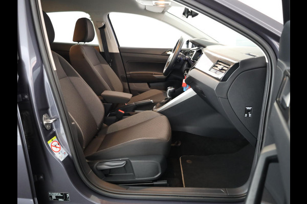 Volkswagen Polo 1.0 TSI Life 95 pk Automaat (DSG) | Private lease vanaf € 468,- pm | Navigatie via App | Autom. airco | Parkeersensoren (Park assist) | Adaptieve cruise control | Stoelverwarming | Volledig digitaal instrumentenpaneel |