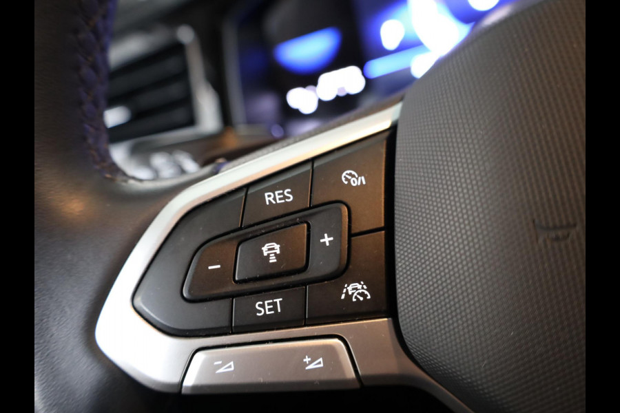 Volkswagen Polo 1.0 TSI Life 95 pk Automaat (DSG) | Private lease vanaf € 468,- pm | Navigatie via App | Autom. airco | Parkeersensoren (Park assist) | Adaptieve cruise control | Stoelverwarming | Volledig digitaal instrumentenpaneel |