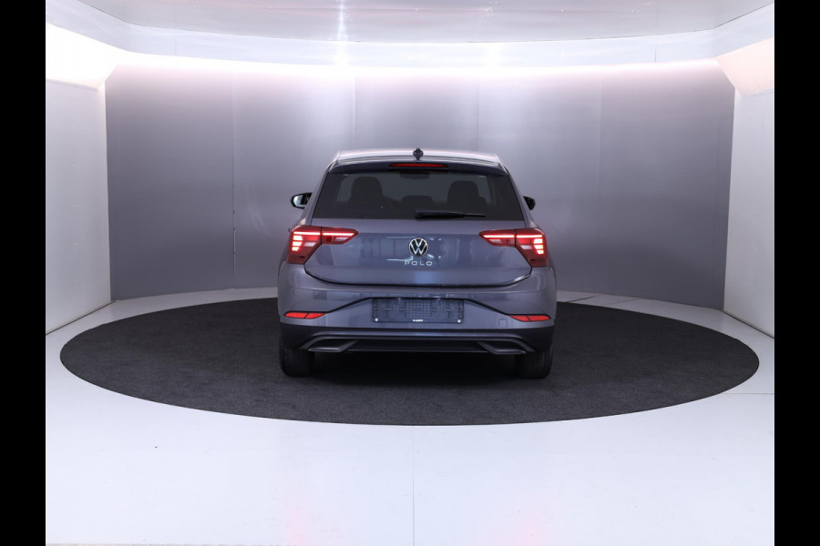 Volkswagen Polo 1.0 TSI Life 95 pk Automaat (DSG) | Private lease vanaf € 468,- pm | Navigatie via App | Autom. airco | Parkeersensoren (Park assist) | Adaptieve cruise control | Stoelverwarming | Volledig digitaal instrumentenpaneel |