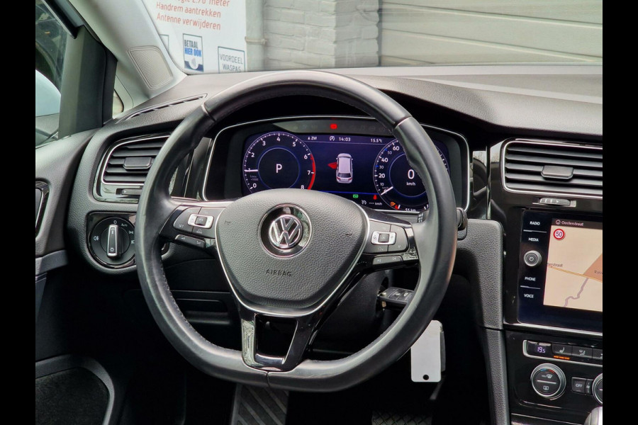 Volkswagen GOLF Variant 1.0 TSI Highline Business R DSG|ACC|Carplay|Stoelverwarming|Digidash|