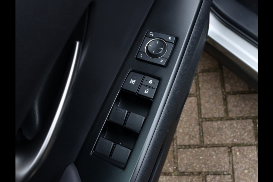 Lexus UX 250h Preference Line | Stoelverwarming | Parkeersensoren | Trekh