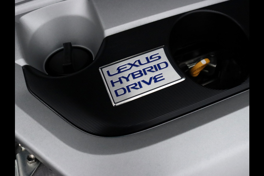 Lexus UX 250h Preference Line | Stoelverwarming | Parkeersensoren | Trekh