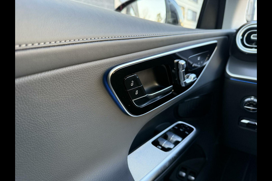 Mercedes-Benz GLC 300e 4MATIC AMG Line PANORAMADAK LEER ADAPTIVE CRUISE