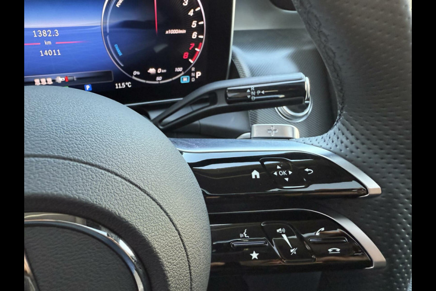 Mercedes-Benz GLC 300e 4MATIC AMG Line PANORAMADAK LEER ADAPTIVE CRUISE