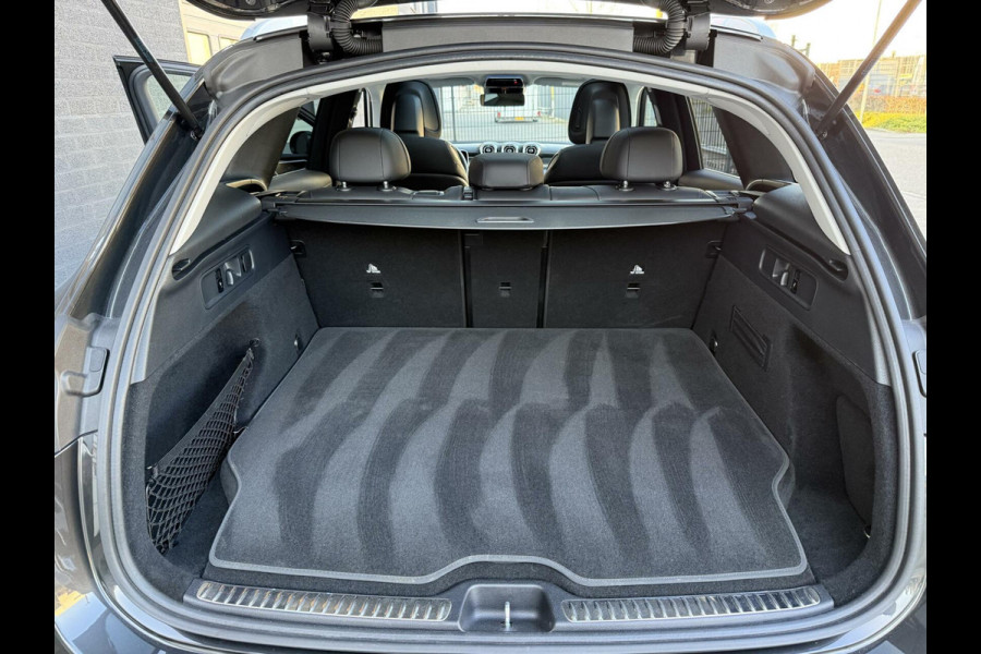 Mercedes-Benz GLC 300e 4MATIC AMG Line PANORAMADAK LEER ADAPTIVE CRUISE