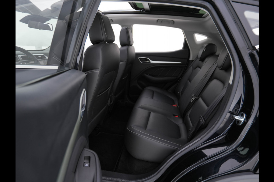 MG ZS EV Luxury 45 kWh (INCL-BTW) *PANO | FULL-LEATHER | CCS-FASTLOADER | KEYLESS | NAVI-FULLMAP | ADAPTIVE-CRUISE | CAMERA | HEATED-SEATS | CARPLAY | LANE-ASSIST | DAB | SPORT-SEATS | 18"ALU*