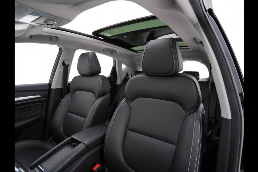 MG ZS EV Luxury 45 kWh (INCL-BTW) *PANO | FULL-LEATHER | CCS-FASTLOADER | KEYLESS | NAVI-FULLMAP | ADAPTIVE-CRUISE | CAMERA | HEATED-SEATS | CARPLAY | LANE-ASSIST | DAB | SPORT-SEATS | 18"ALU*