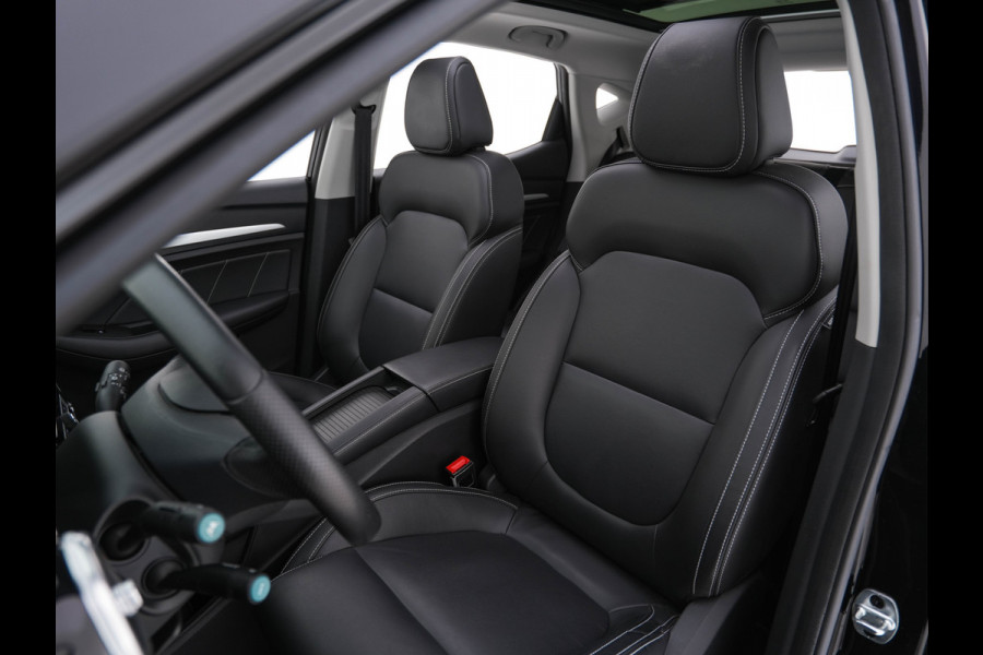 MG ZS EV Luxury 45 kWh (INCL-BTW) *PANO | FULL-LEATHER | CCS-FASTLOADER | KEYLESS | NAVI-FULLMAP | ADAPTIVE-CRUISE | CAMERA | HEATED-SEATS | CARPLAY | LANE-ASSIST | DAB | SPORT-SEATS | 18"ALU*