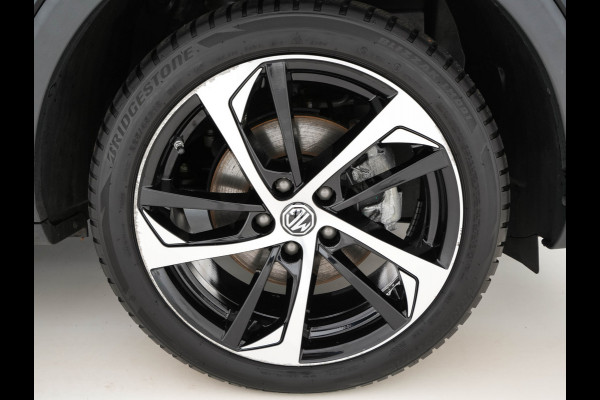 MG ZS EV Luxury 45 kWh (INCL-BTW) *PANO | FULL-LEATHER | CCS-FASTLOADER | KEYLESS | NAVI-FULLMAP | ADAPTIVE-CRUISE | CAMERA | HEATED-SEATS | CARPLAY | LANE-ASSIST | DAB | SPORT-SEATS | 18"ALU*