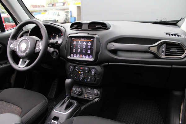 Jeep Renegade 4xe 240 Plug-in Hybrid Electric Upland | Panoramadak | Winterpakket | Led | Camera | Parkeer assistent