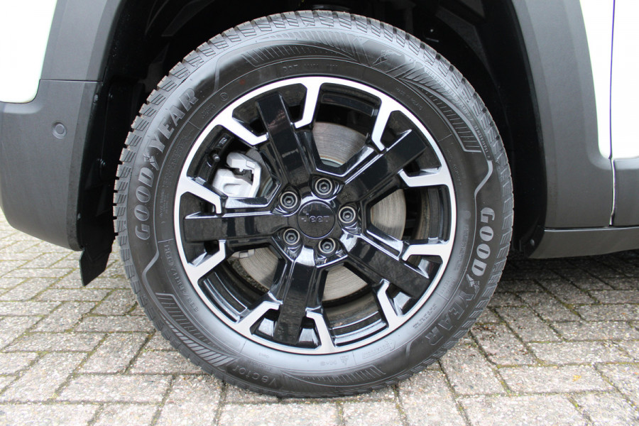 Jeep Renegade 4xe 240 Plug-in Hybrid Electric Upland | Panoramadak | Winterpakket | Led | Camera | Parkeer assistent