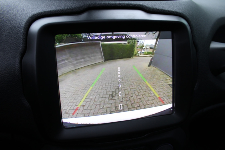 Jeep Renegade 4xe 240 Plug-in Hybrid Electric Upland | Panoramadak | Winterpakket | Led | Camera | Parkeer assistent