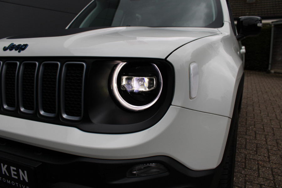 Jeep Renegade 4xe 240 Plug-in Hybrid Electric Upland | Panoramadak | Winterpakket | Led | Camera | Parkeer assistent