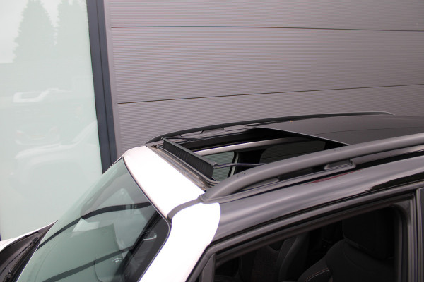 Jeep Renegade 4xe 240 Plug-in Hybrid Electric Upland | Panoramadak | Winterpakket | Led | Camera | Parkeer assistent