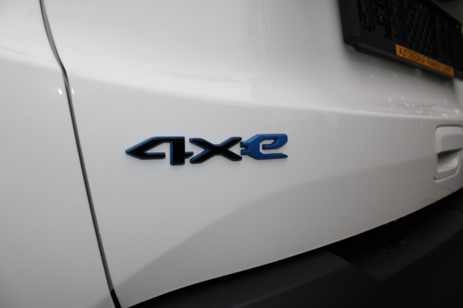 Jeep Renegade 4xe 240 Plug-in Hybrid Electric Upland | Panoramadak | Winterpakket | Led | Camera | Parkeer assistent