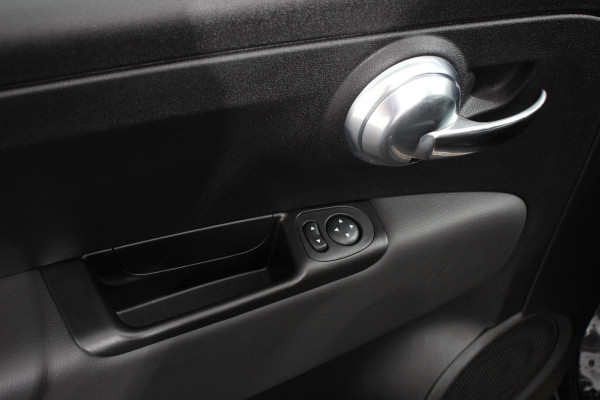 Fiat 500 1.0 Hybrid Sport Connect Navigatie Apple Carplay/Android Auto Airco Cruise Control DAB Lichtmetalen Velgen