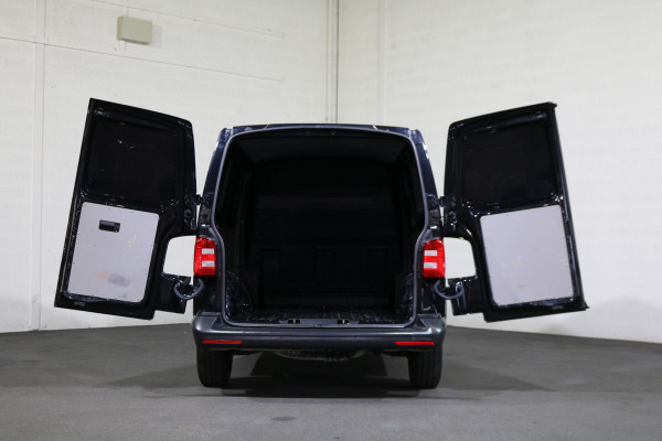 Volkswagen Transporter 2.0 TDI L1 H1 150pk Airco Navigatie