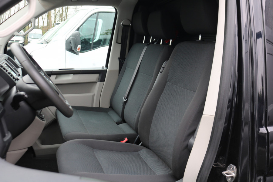 Volkswagen Transporter 2.0 TDI L1 H1 150pk Airco Navigatie