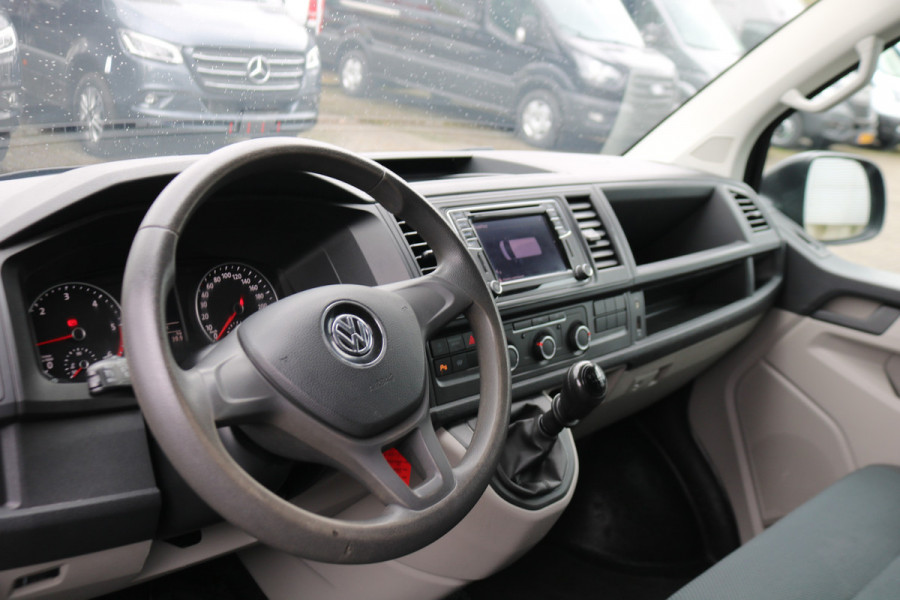 Volkswagen Transporter 2.0 TDI L1 H1 150pk Airco Navigatie