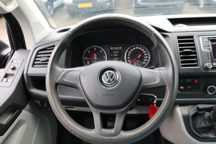 Volkswagen Transporter 2.0 TDI L1 H1 150pk Airco Navigatie