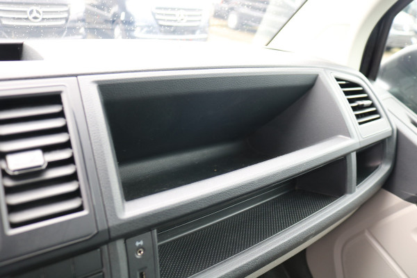 Volkswagen Transporter 2.0 TDI L1 H1 150pk Airco Navigatie