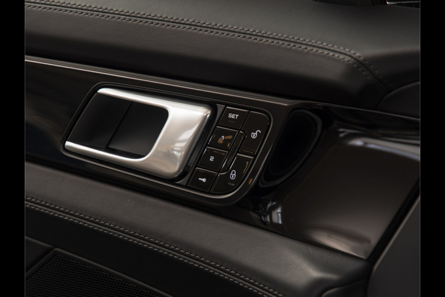 Porsche Panamera Sport Turismo 2.9 4 E-Hybrid PANO-BOSE-21"