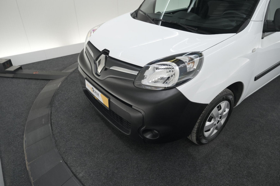 Renault Kangoo E-Tech 33 kWh 82 PK | Koopaccu | Laadruimte Betimmering | Airco | Cruise Control | DAB Radio