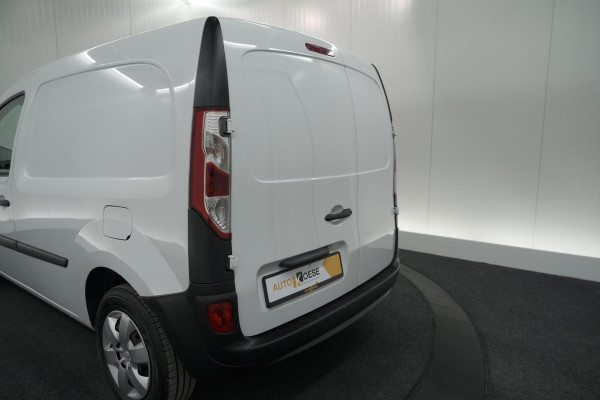 Renault Kangoo E-Tech 33 kWh 82 PK | Koopaccu | Laadruimte Betimmering | Airco | Cruise Control | DAB Radio